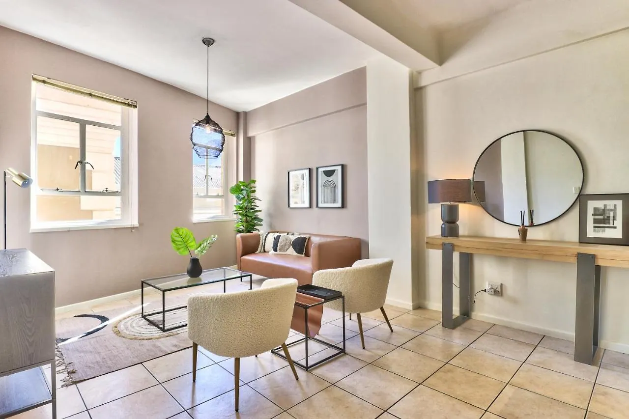 The Piazza 1 Bedroom Spacious Apartment With Study Cape Town South Africa